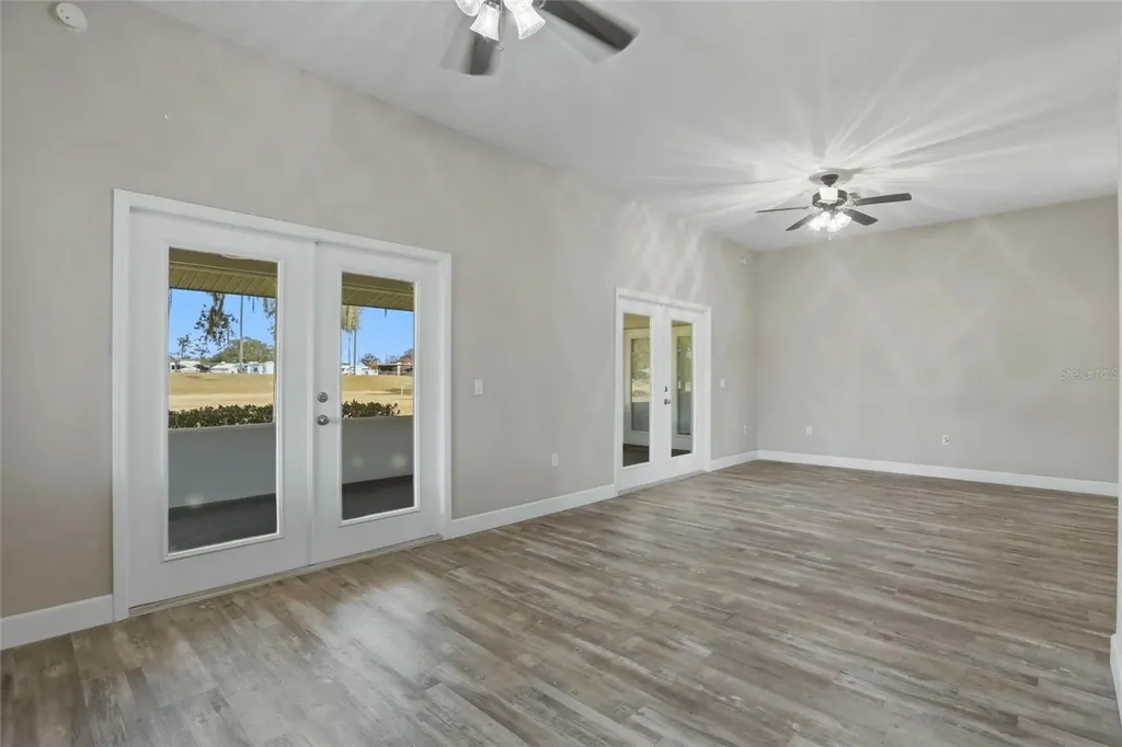 2992 Oaks Bend Bowling Green FL 33834