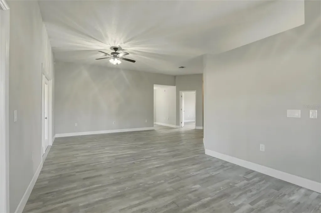 2992 Oaks Bend Bowling Green FL 33834
