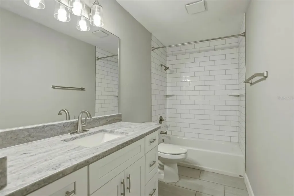 2992 Oaks Bend Bowling Green FL 33834
