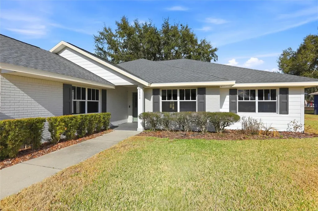 2992 Oaks Bend Bowling Green FL 33834