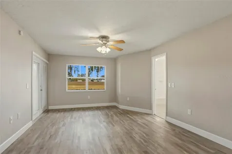 2992 Oaks Bend Bowling Green FL 33834