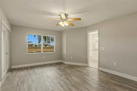 2992 Oaks Bend Bowling Green FL 33834