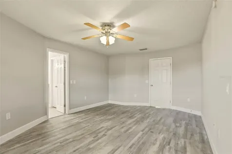 2992 Oaks Bend Bowling Green FL 33834