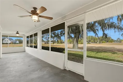 2992 Oaks Bend Bowling Green FL 33834