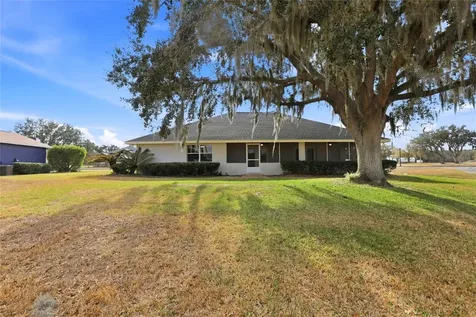 2992 Oaks Bend Bowling Green FL 33834