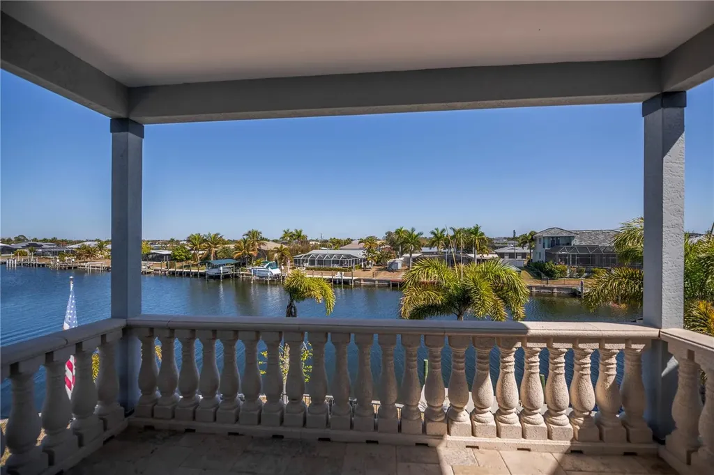 290 Tait Terrace SE Port Charlotte FL 33952
