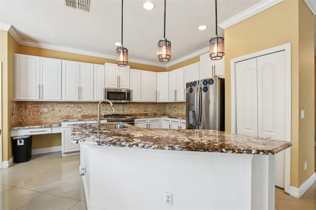 20613 Whitewood Way Tampa FL 33647