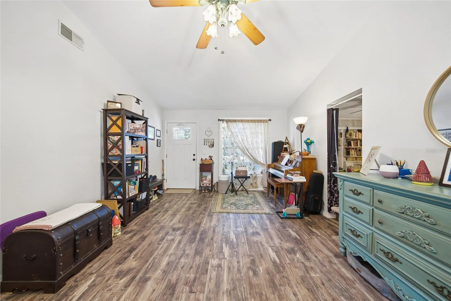 2725 Glenview Drive Land O Lakes FL 34639