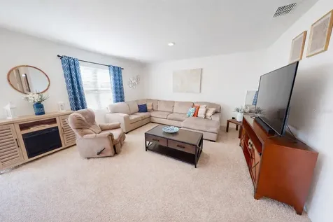 452 Burnham Circle Auburndale FL 33823