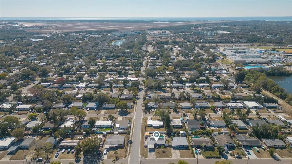 4102 W Fairview Heights Tampa FL 33616