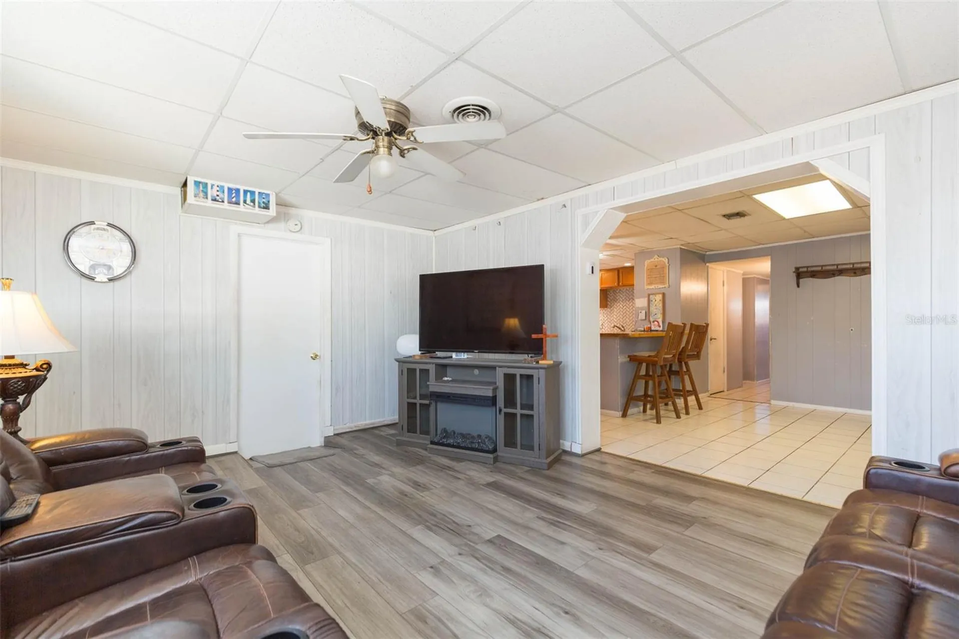 4102 W Fairview Heights Tampa FL 33616