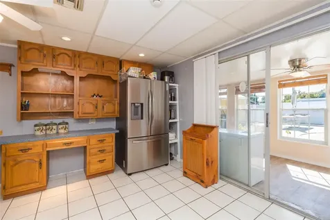 4102 W Fairview Heights Tampa FL 33616