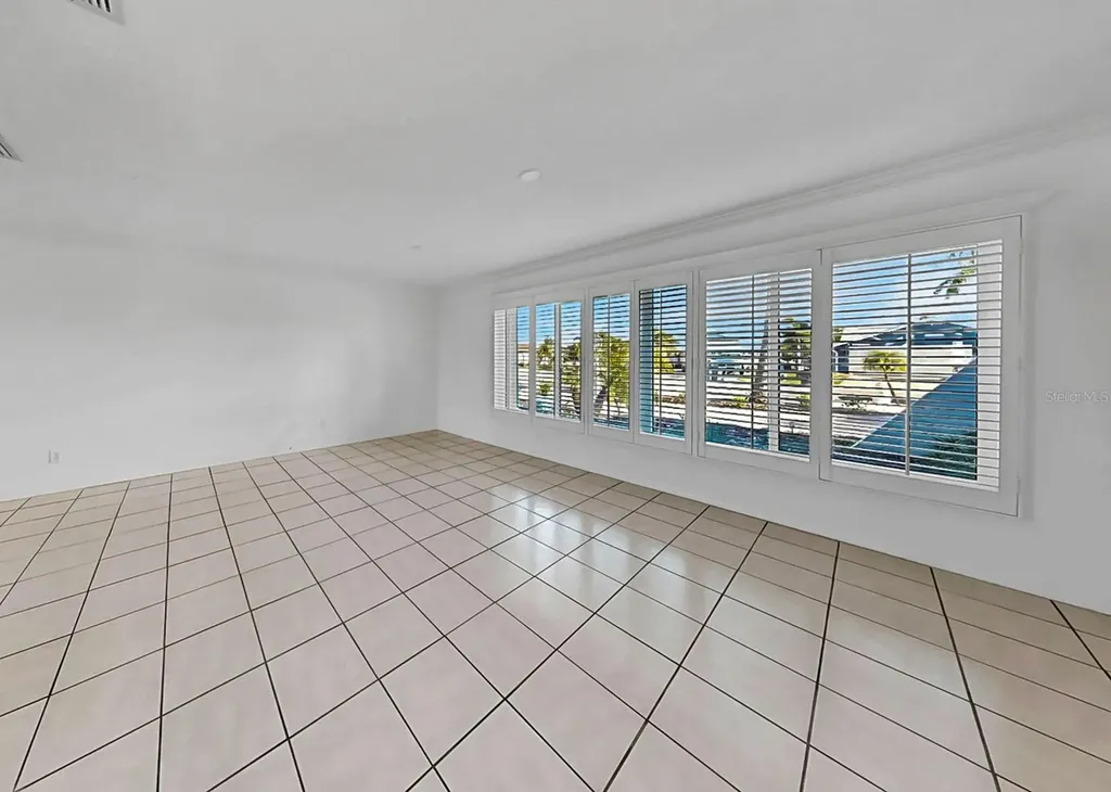 6344 Cottonwood Lane Apollo Beach FL 33572