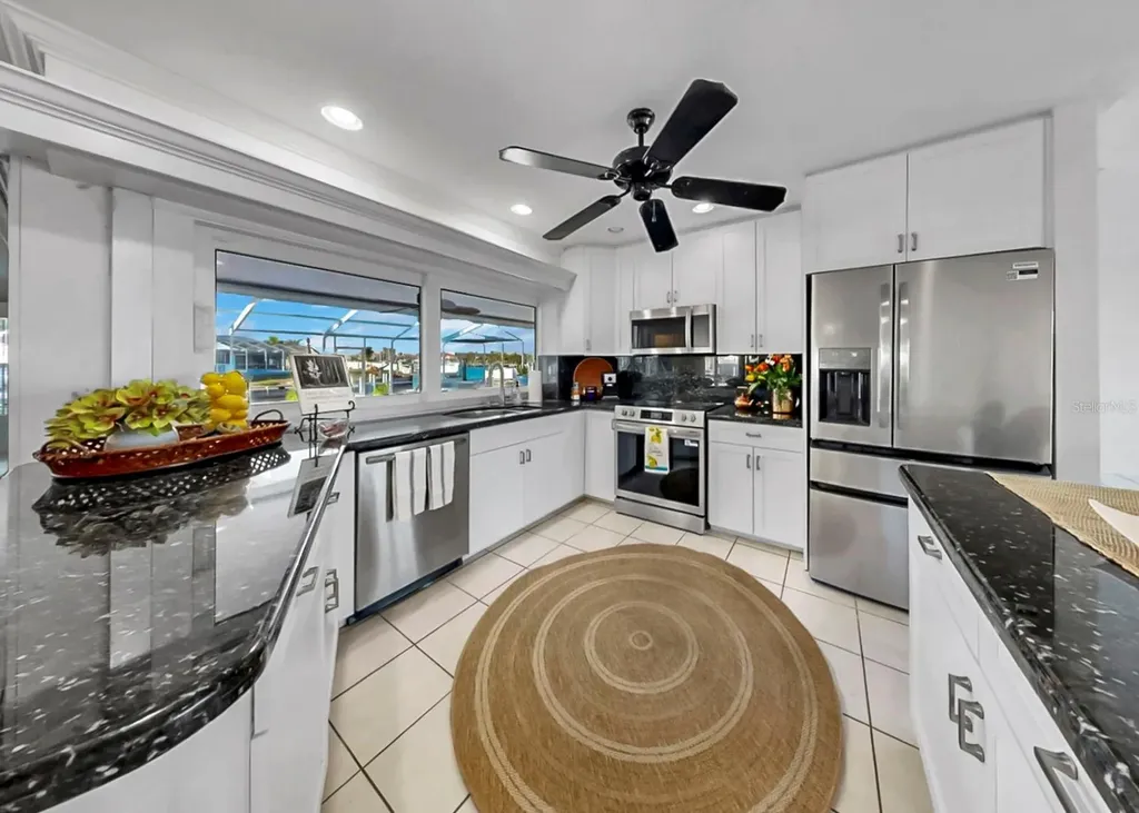 6344 Cottonwood Lane Apollo Beach FL 33572