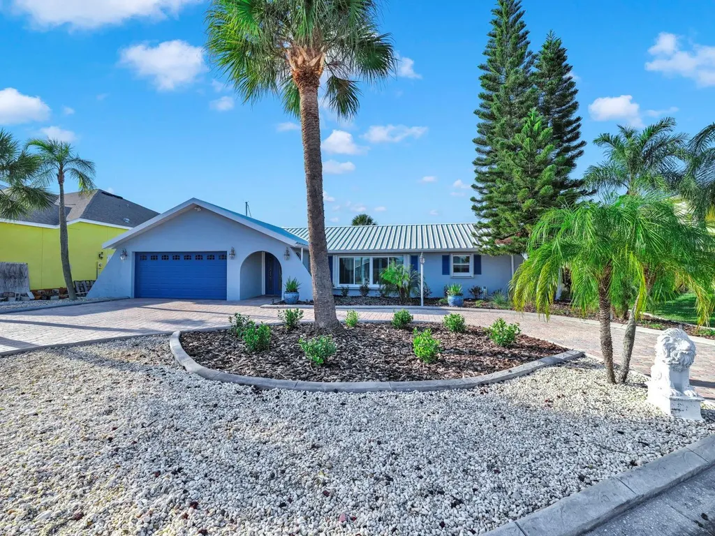 6344 Cottonwood Lane Apollo Beach FL 33572