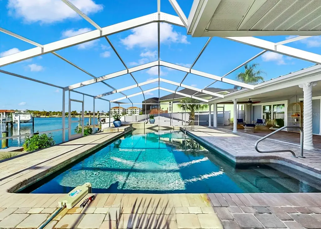 6344 Cottonwood Lane Apollo Beach FL 33572