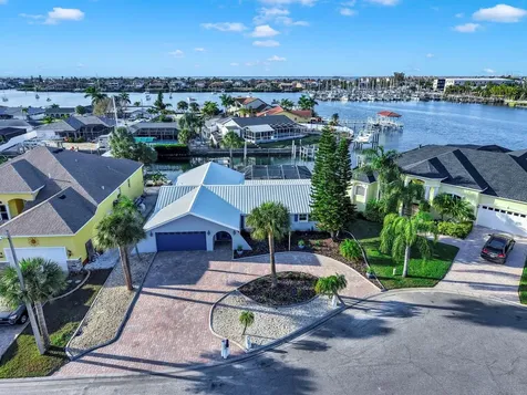 6344 Cottonwood Lane Apollo Beach FL 33572