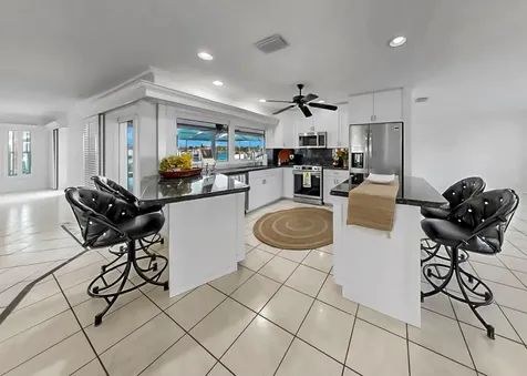 6344 Cottonwood Lane Apollo Beach FL 33572