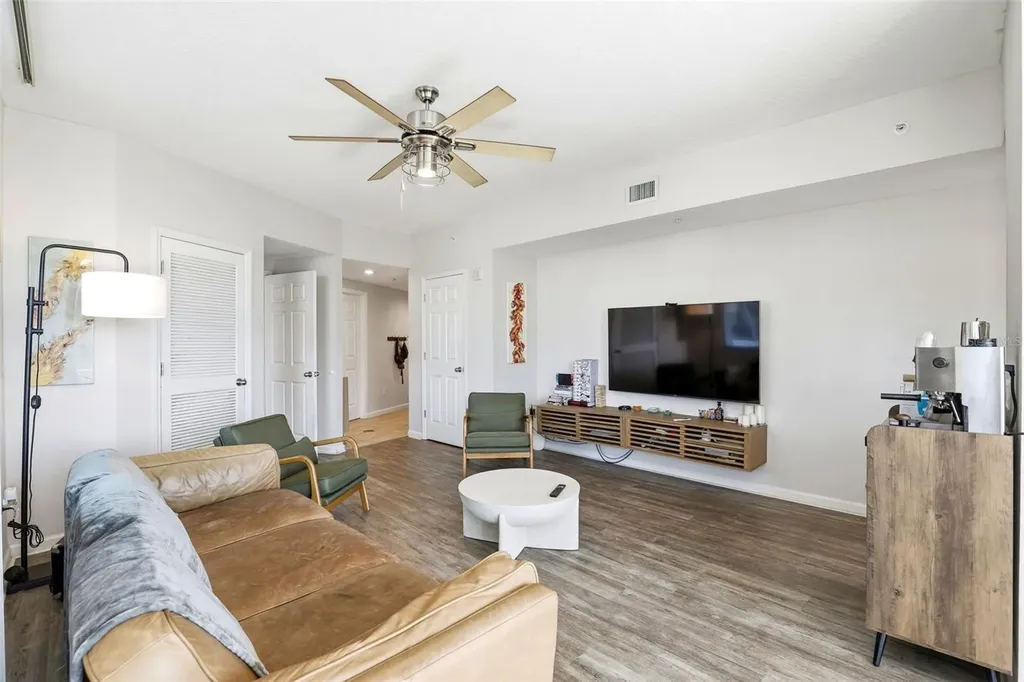 322 E Central Boulevard Orlando FL 32801