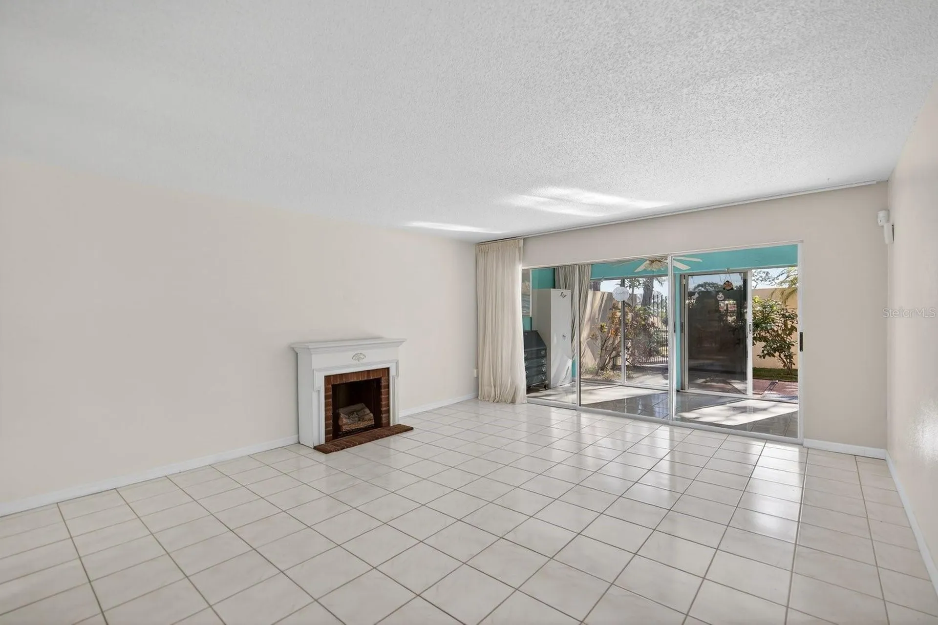 1111 W Faith Circle Bradenton FL 34212