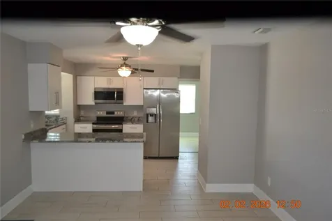 6204 W Knights Griffin Road Plant City FL 33565