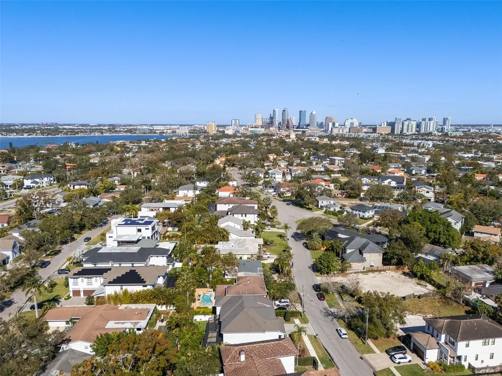 478 Bosphorous Avenue Tampa FL 33606