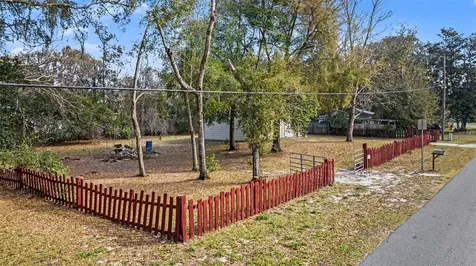 10581 E Buck Lane Floral City FL 34436
