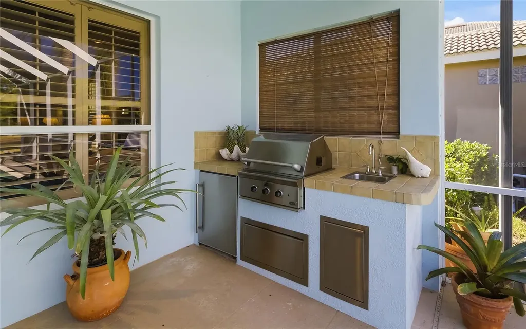 9515 Royal Calcutta Place Bradenton FL 34202