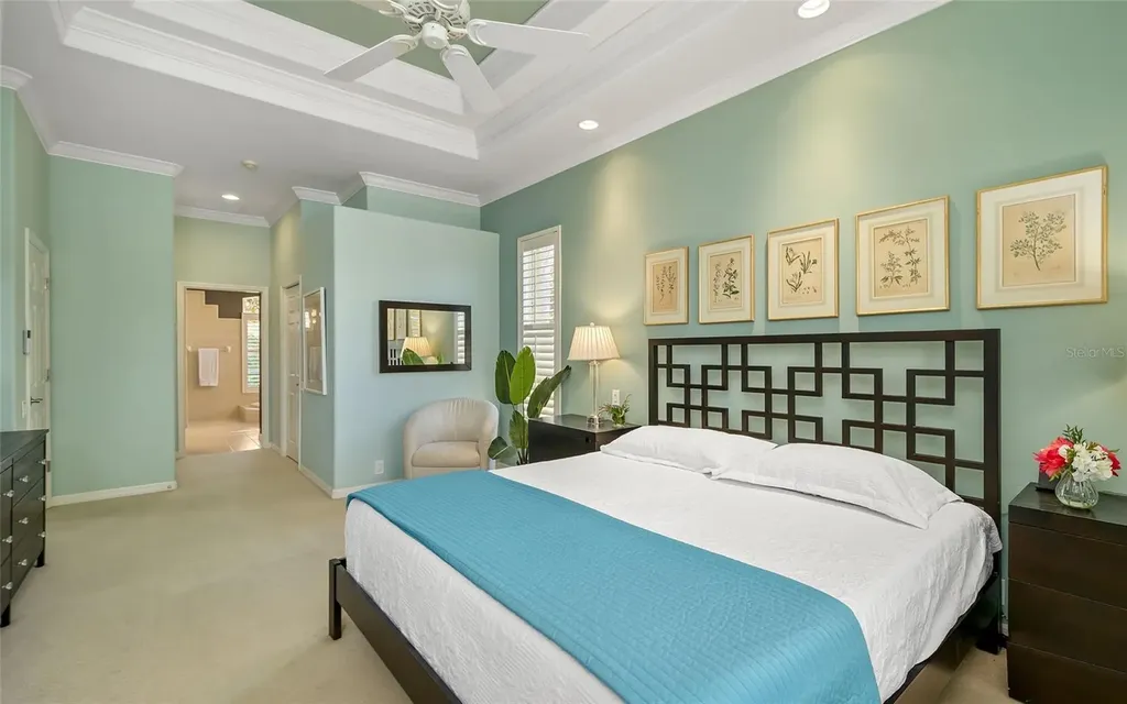 9515 Royal Calcutta Place Bradenton FL 34202