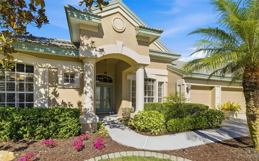 9515 Royal Calcutta Place Bradenton FL 34202