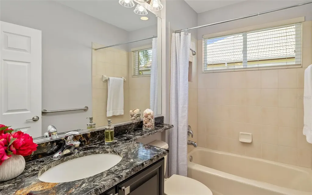 9515 Royal Calcutta Place Bradenton FL 34202