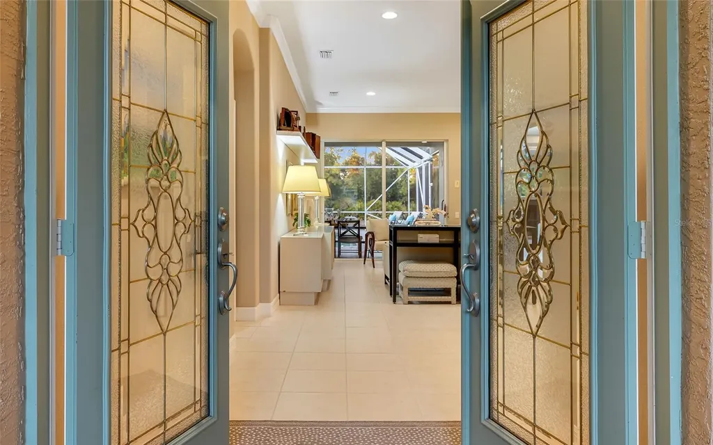 9515 Royal Calcutta Place Bradenton FL 34202