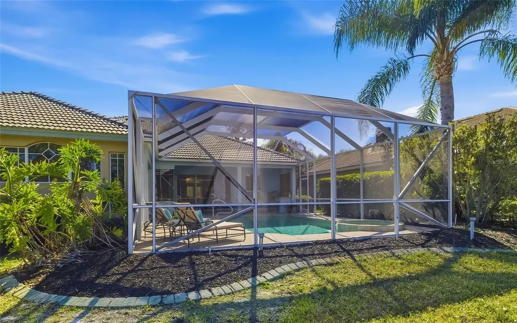 9515 Royal Calcutta Place Bradenton FL 34202