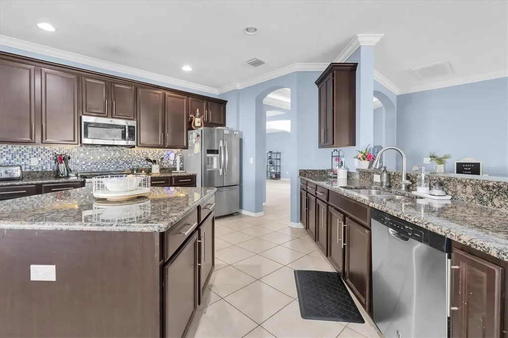10223 Caraway Spice Avenue Riverview FL 33578