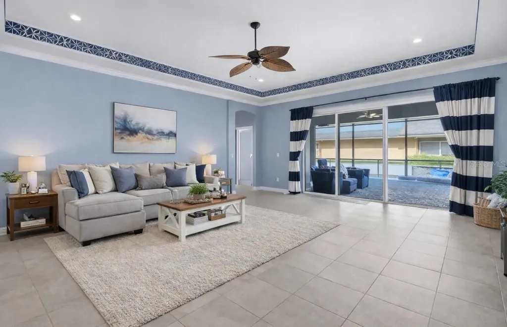 10223 Caraway Spice Avenue Riverview FL 33578