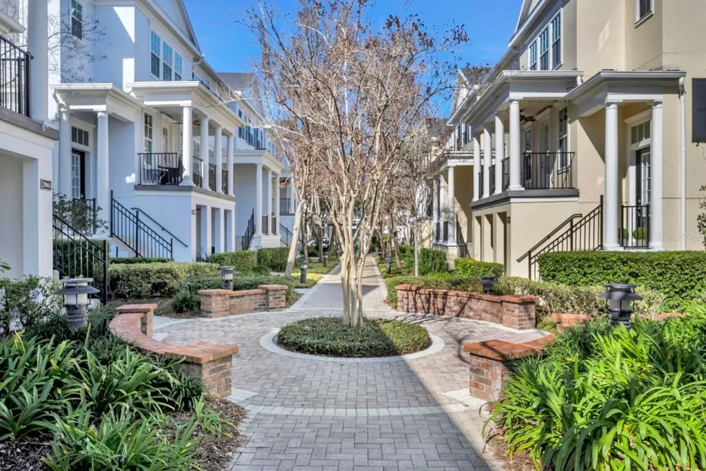 2066 Brink Alley Orlando FL 32814