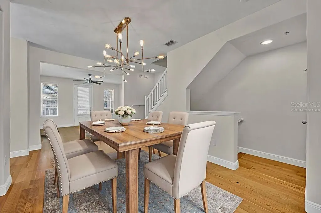 2066 Brink Alley Orlando FL 32814