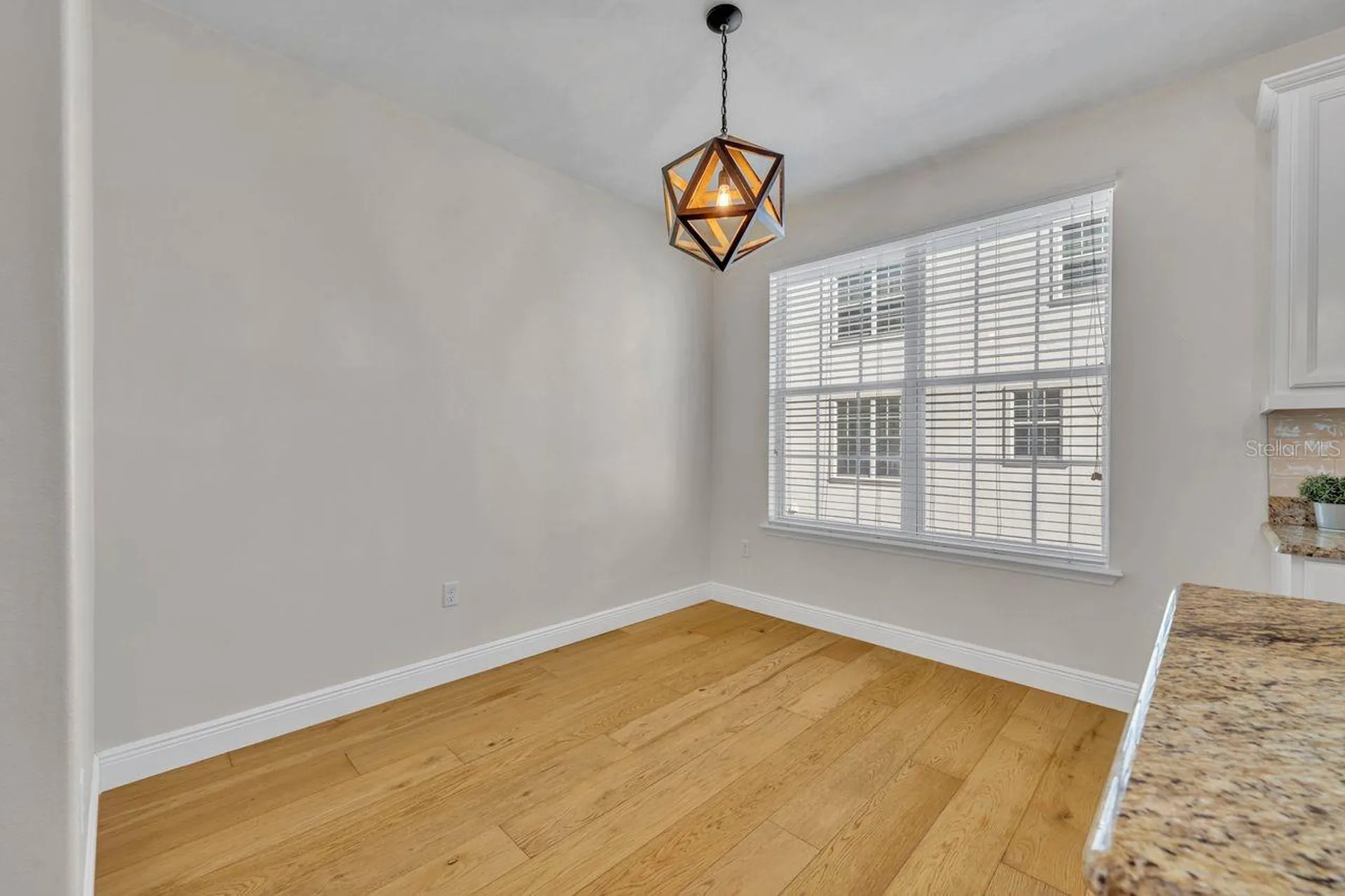 2066 Brink Alley Orlando FL 32814