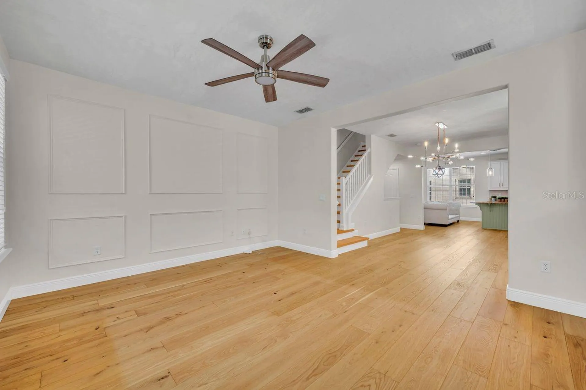 2066 Brink Alley Orlando FL 32814