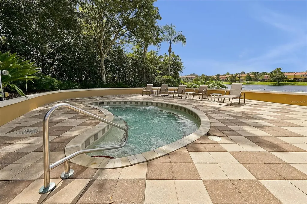 8519 Bay Lilly Loop Kissimmee FL 34747