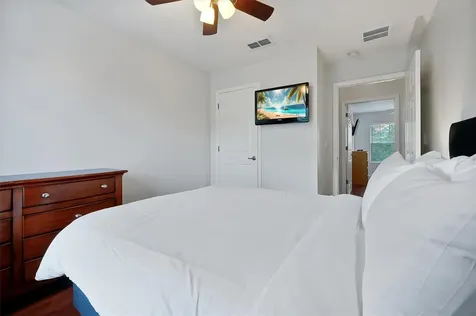 8519 Bay Lilly Loop Kissimmee FL 34747