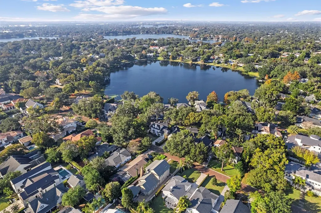 1500 Harris Circle Winter Park FL 32789