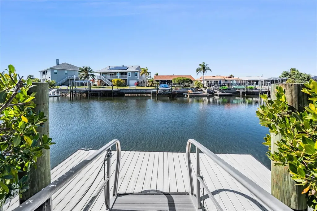 5001 Marlin Drive New Port Richey FL 34652