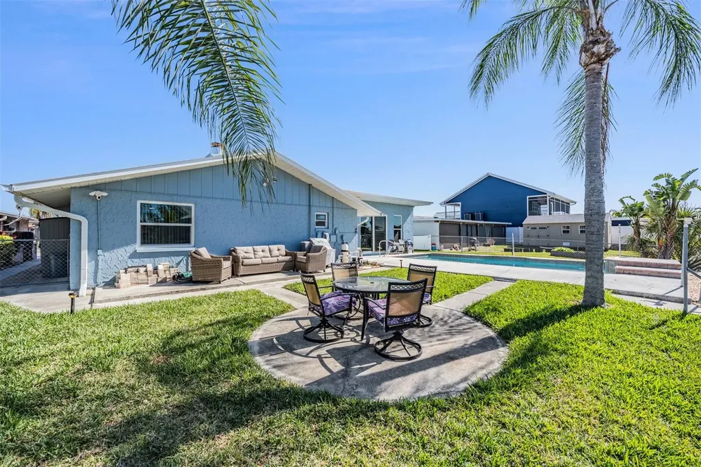 5001 Marlin Drive New Port Richey FL 34652