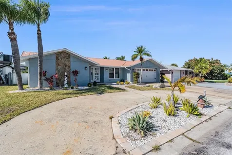 5001 Marlin Drive New Port Richey FL 34652
