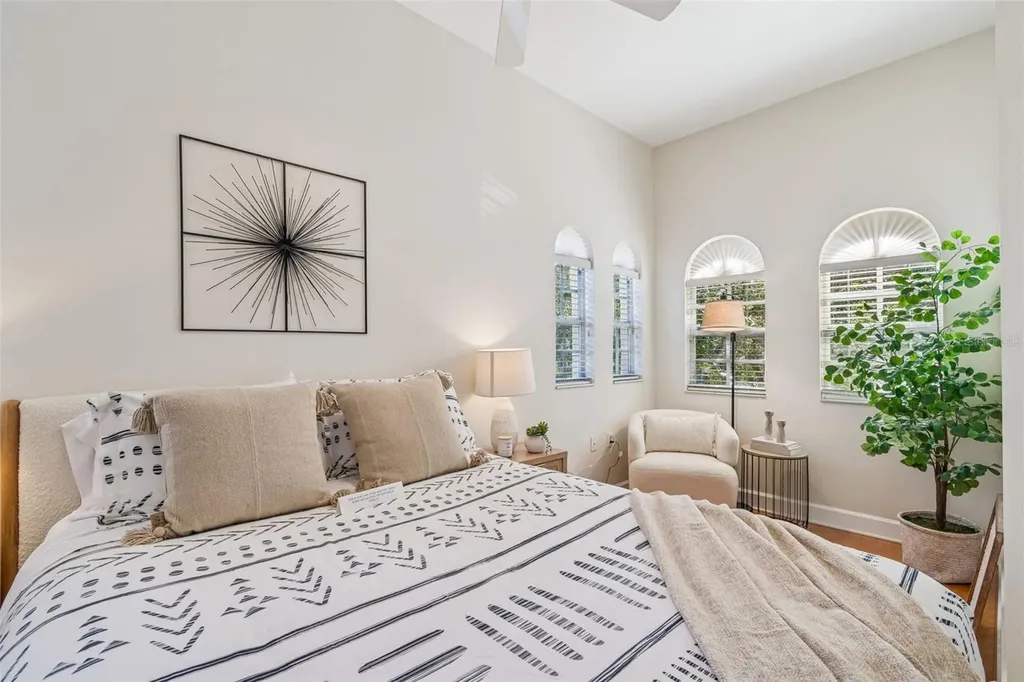 1013 W Horatio Street Tampa FL 33606