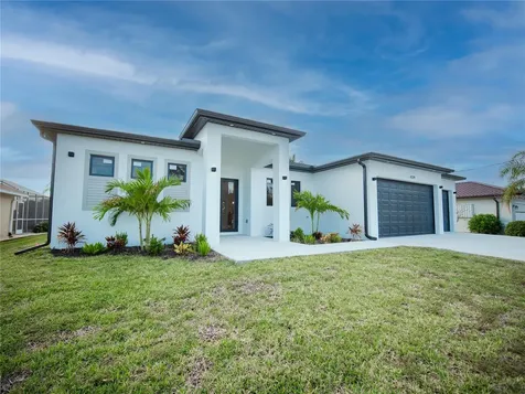 4129 Flamingo Boulevard Port Charlotte FL 33948