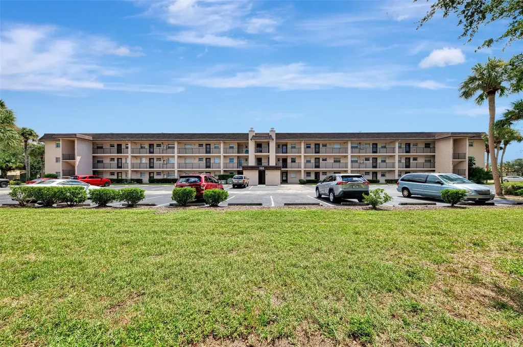 102 Capri Isles Boulevard Venice FL 34292
