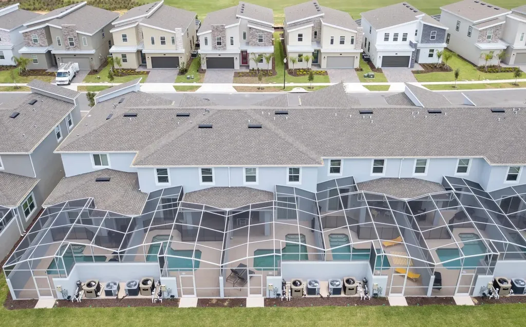 640 Pebble Beach Drive Davenport FL 33896