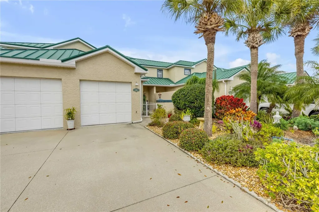 415 Bouchelle Drive New Smyrna Beach FL 32169